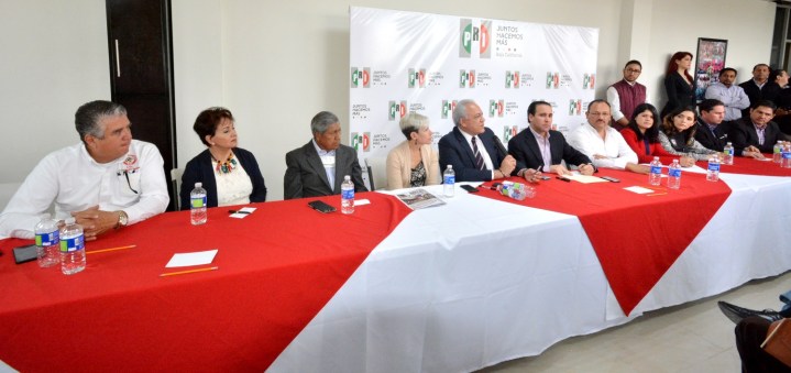 Emite PRI convocatoria para munícipes (3).JPG