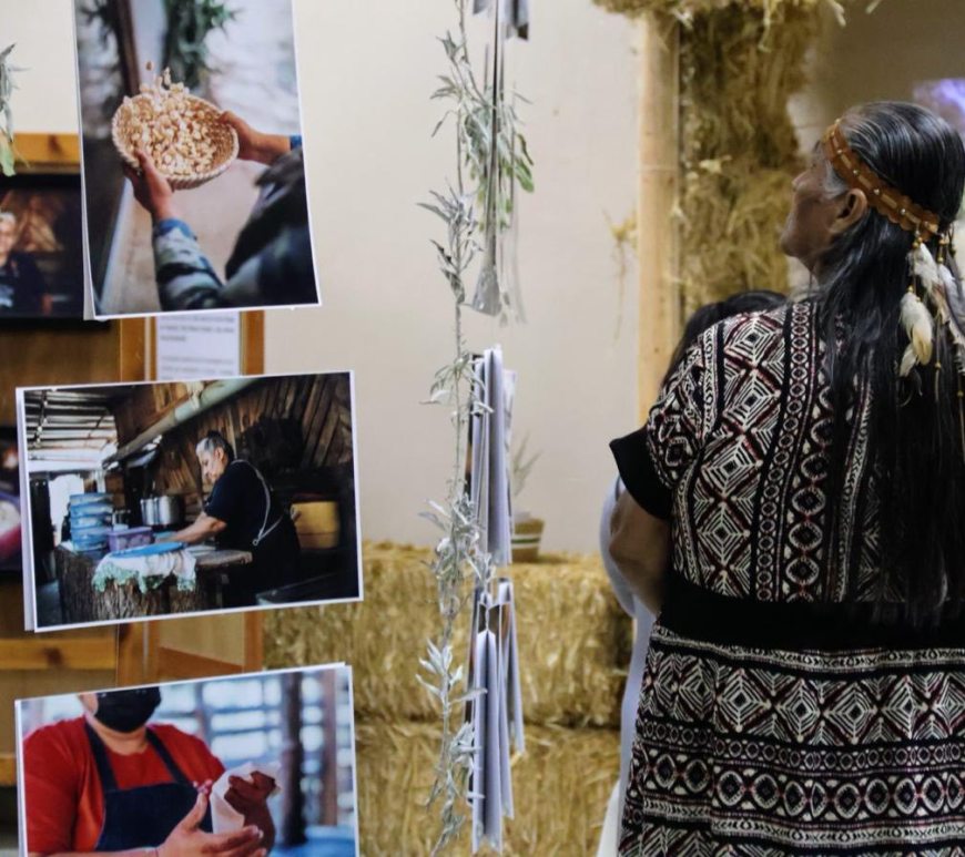INAGURAN EN TECATE EXPOSICIÓN FOTOGRÁFICA SOBRE LA COCINA TRADICIONAL KUMIAI COMO ESPACIO DE RESISTENCIA CULTURAL