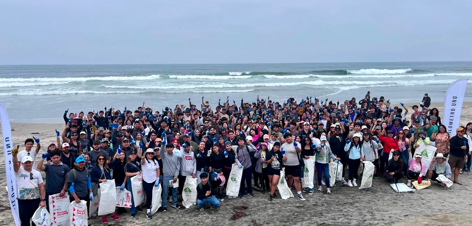 Retiran más de una tonelada de basura en mega jornada de limpieza en Playas de Tijuana