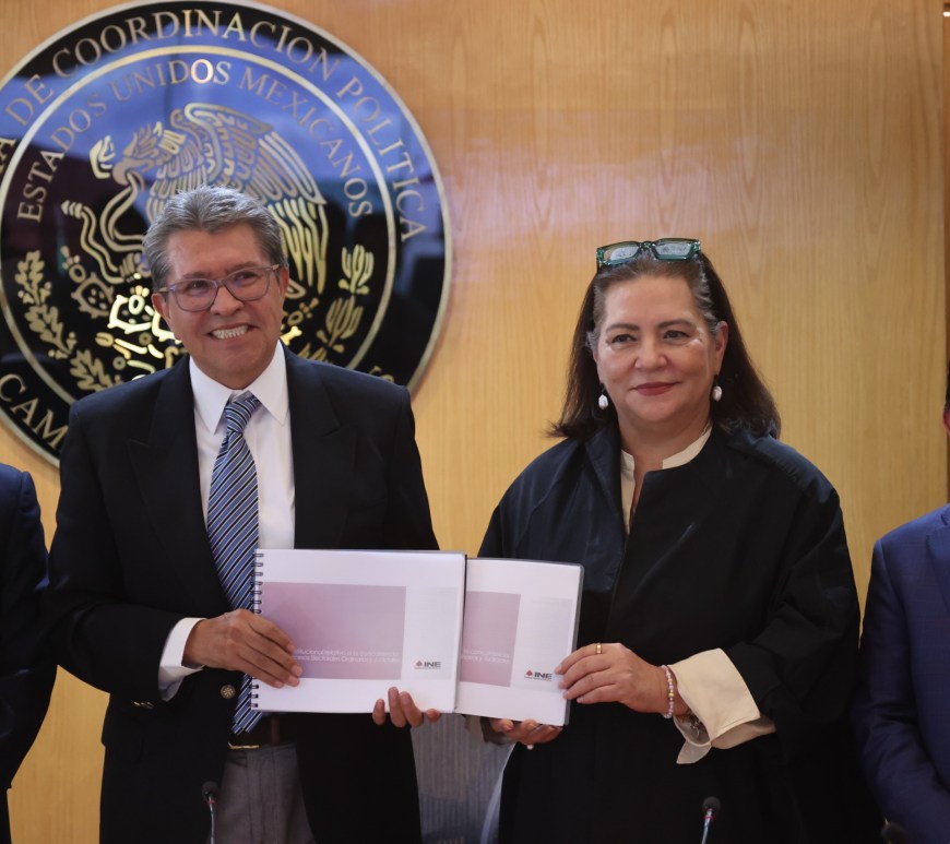 Guadalupe Taddei y Ricardo Monreal