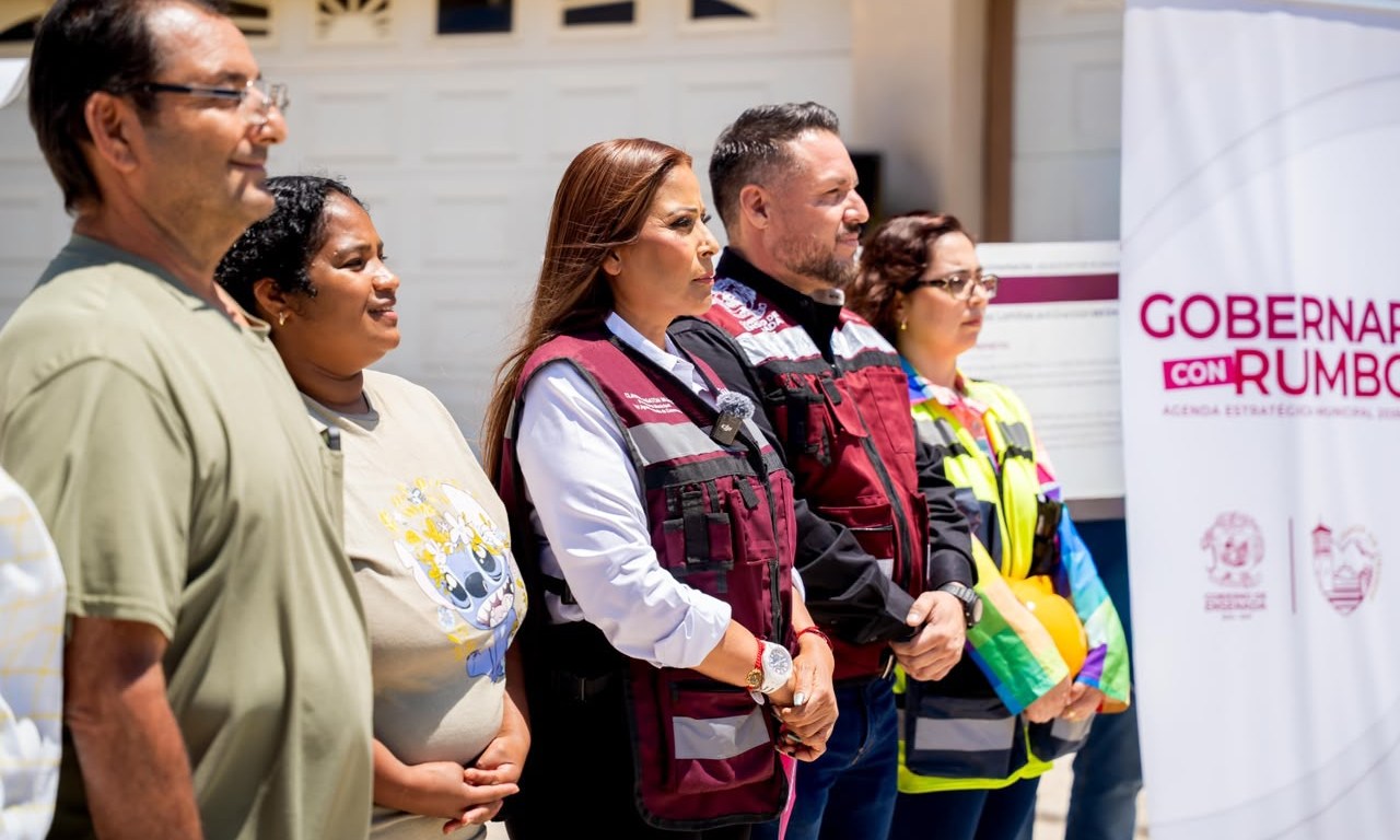 Supera Gobierno de Claudia de Agatón 135 MDP en obras de pavimentación en Ensenada