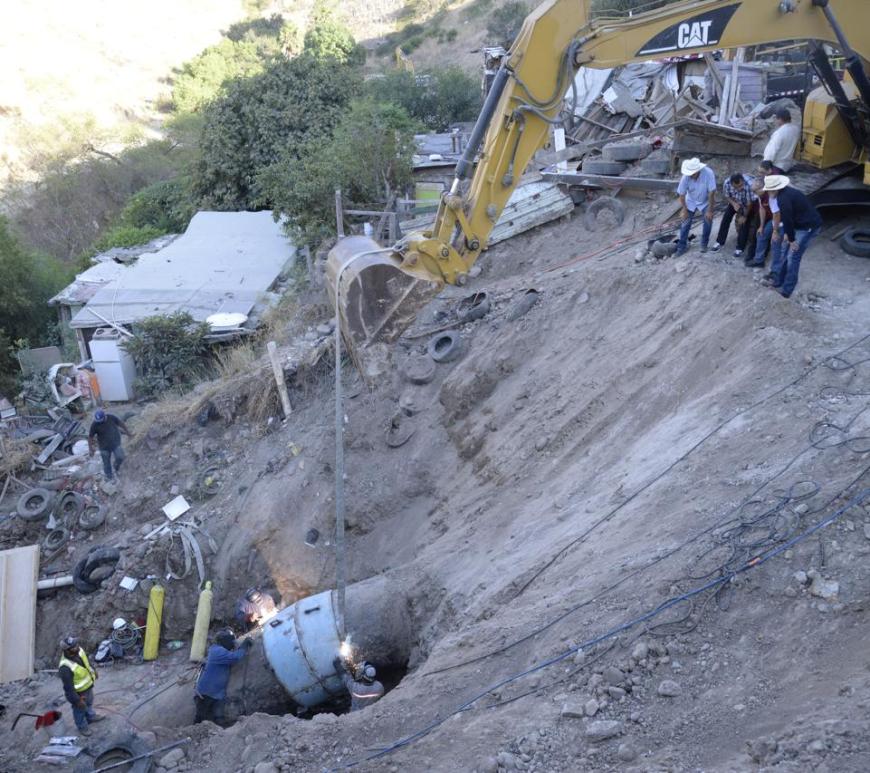 El servicio de agua tardará hasta cinco días en restablecerse por completo