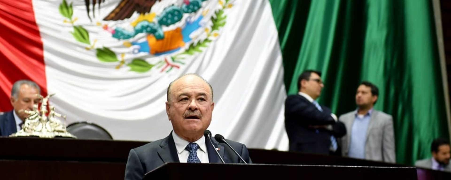 Exigen liberación de Ernesto Ruffo Appel; acusan "cortina de humo" para proteger a gobernadores de Morena