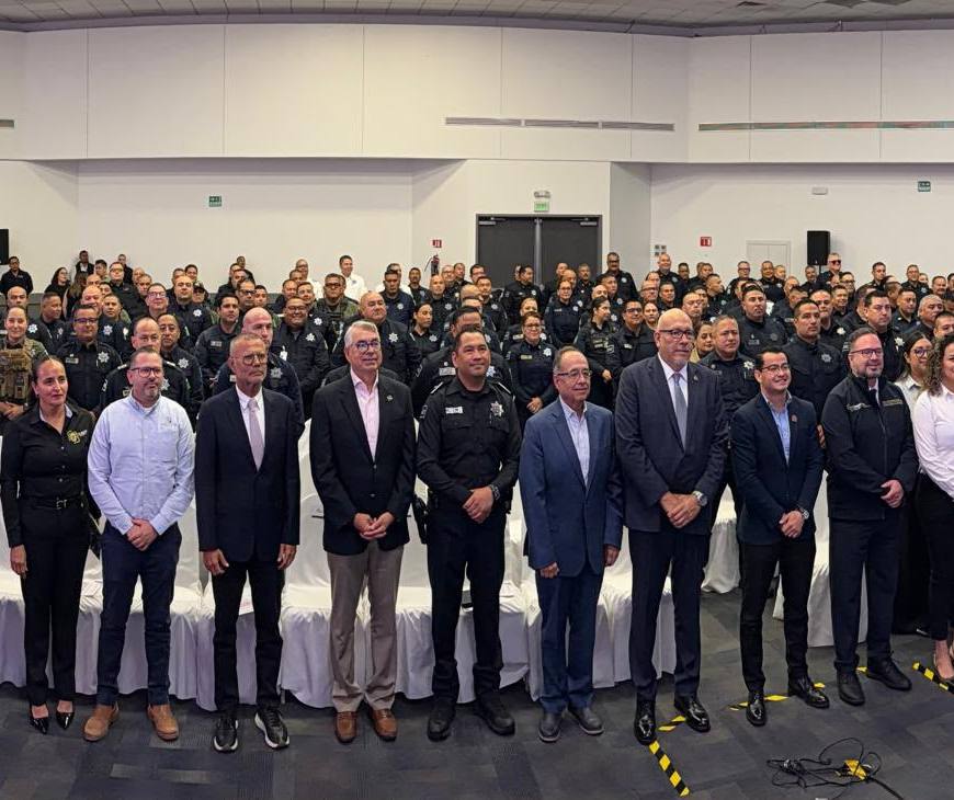 Reconocen valor y trayectoria de policías municipales en Tijuana