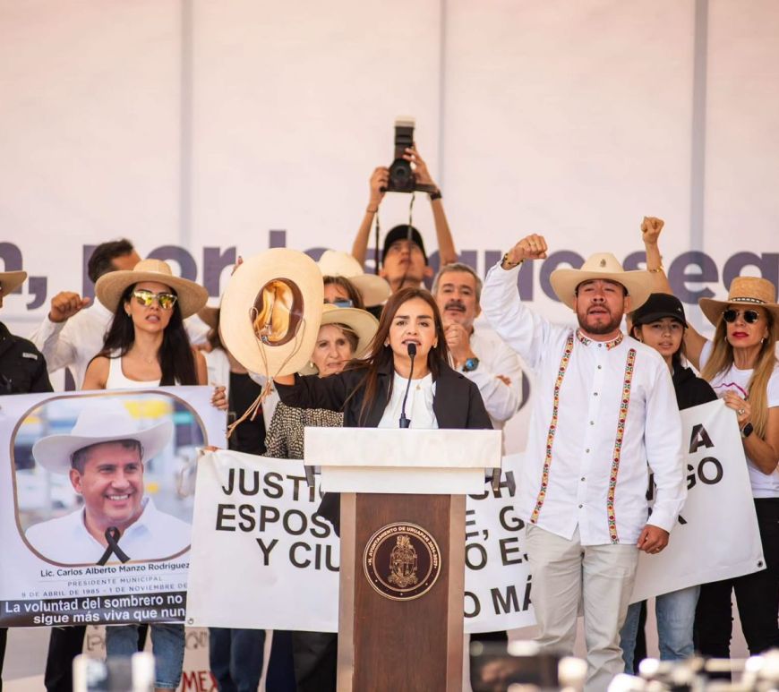 Grecia Quiroz denuncia persecución política y alerta sobre riesgos a su integridad