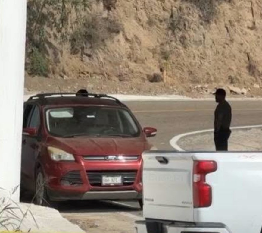 Hallan sin vida a Juan Omar Mendoza sobre la Escénica a Rosarito