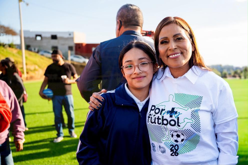 Claudia Agatón impulsa en Ensenada obras de infraestructura social, vial y deportiva