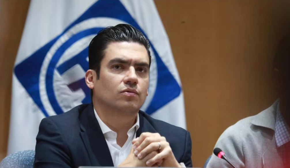 Denuncian ante la FGR desvío de más de 1,600 mdp en el INE; advierten que salida de Taddei no frena pesquisas
