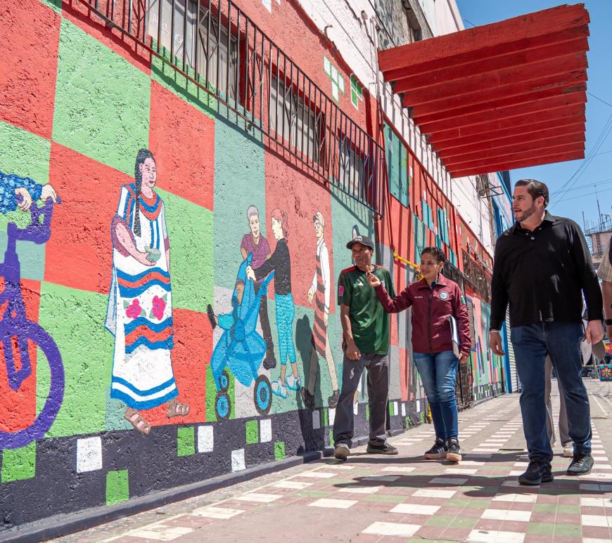 Destaca Ismael Burgueño rescate de espacios públicos mediante murales en su Segundo Informe