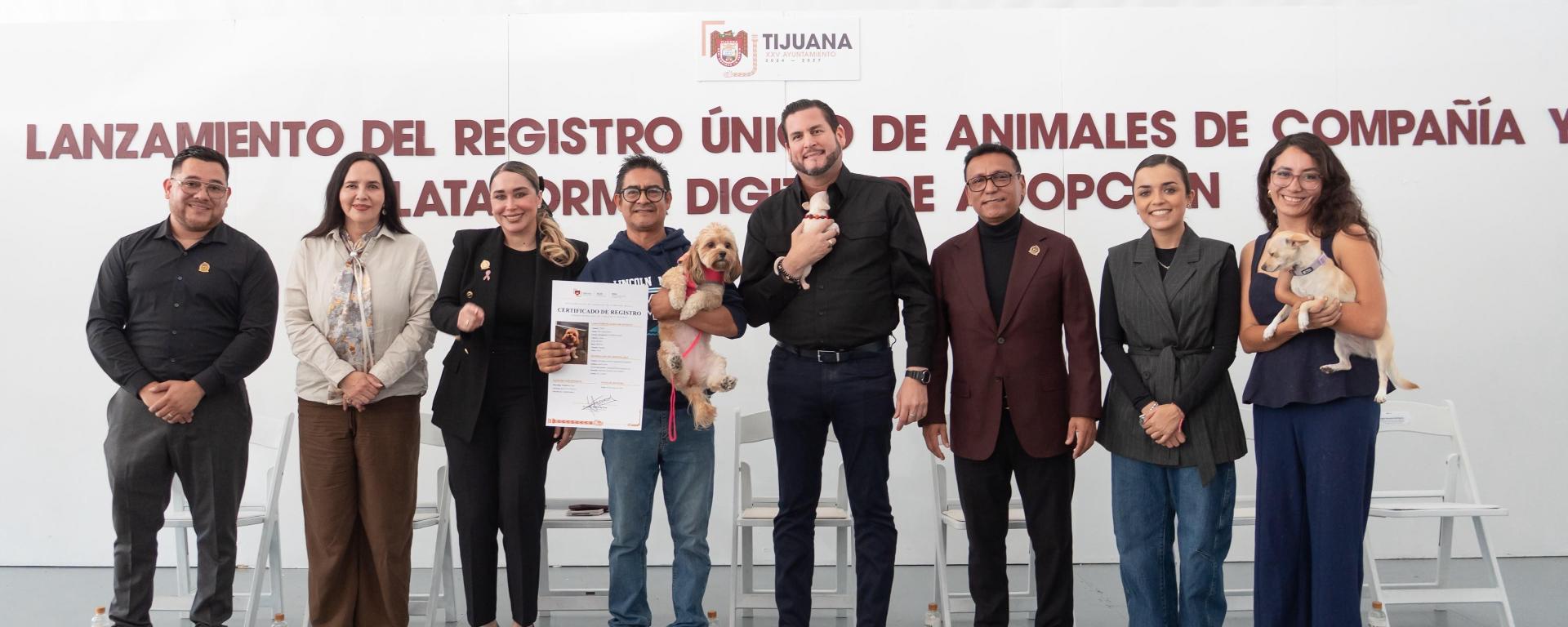 Ponen en marcha registro digital y plataforma de adopción de mascotas en Tijuana